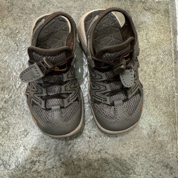 The North Face Kids' Gray and Orange Shoes - Picture 3 of 8